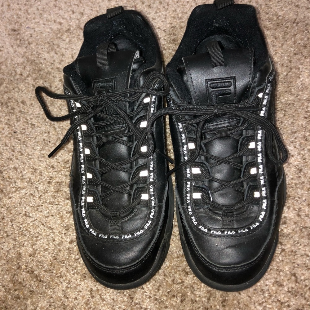 Fila chunky all black sneakers